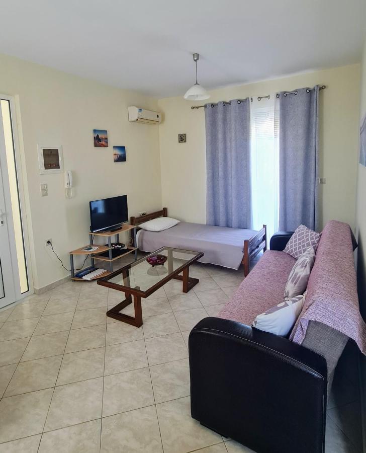 Retas Apartment Up Kremasztí Kültér fotó